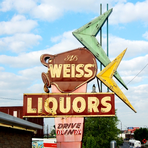 Weiss Liquors