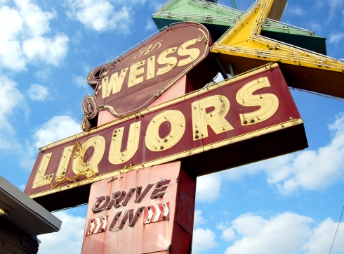 Weiss Liquors